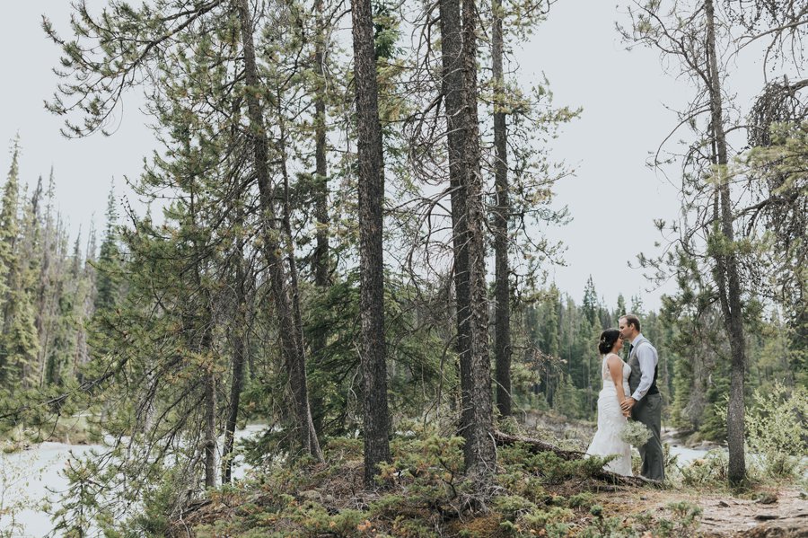 Emerald Lake Lodge intimate wedding photography