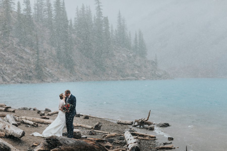 Moraine lake elopement wedding blizzard
