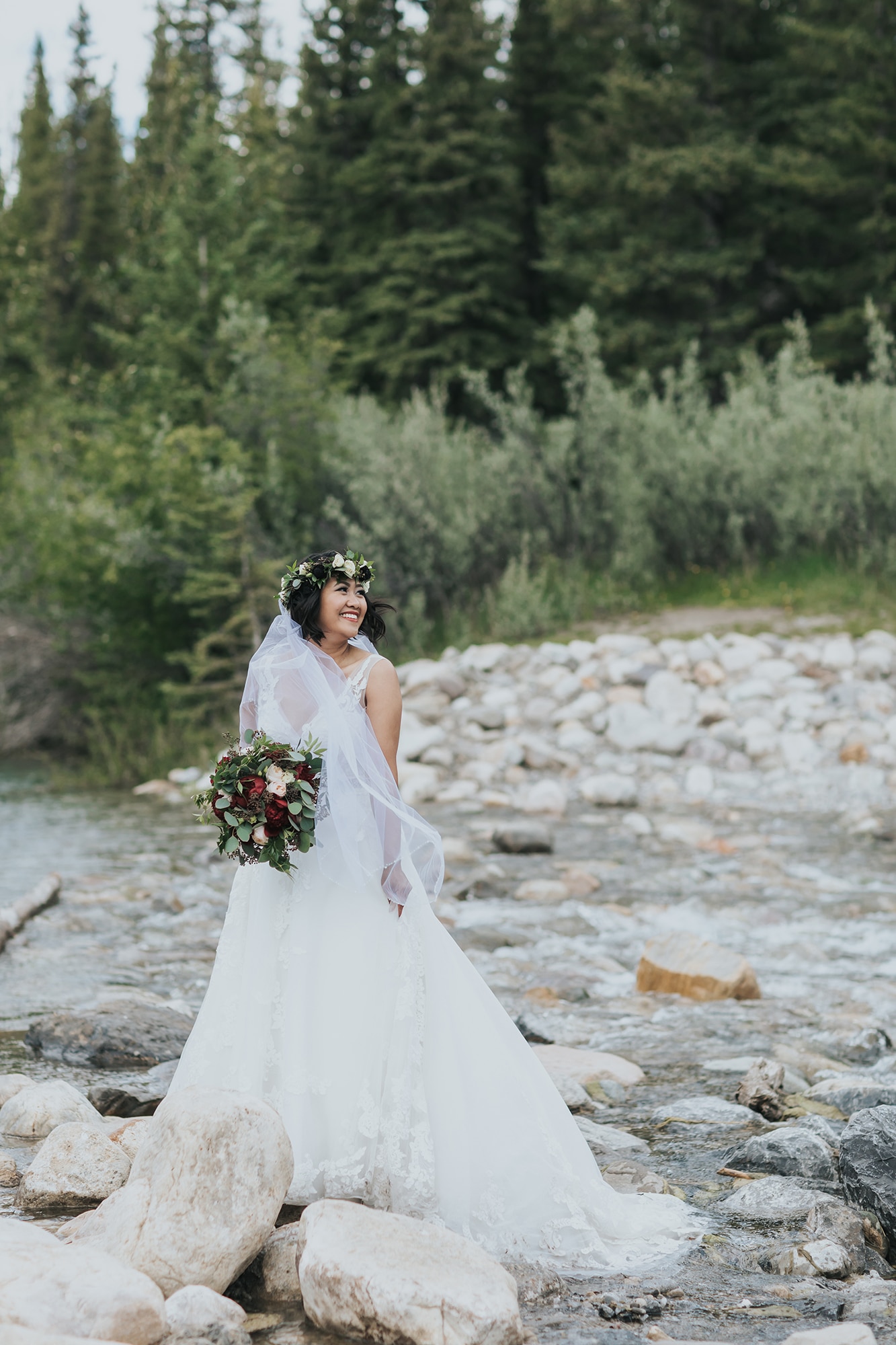Banff CascadePonds wedding photography bride