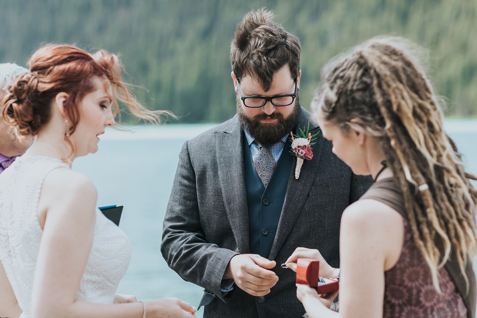 Windy Lake Louise Wedding photographers wedding ceremony