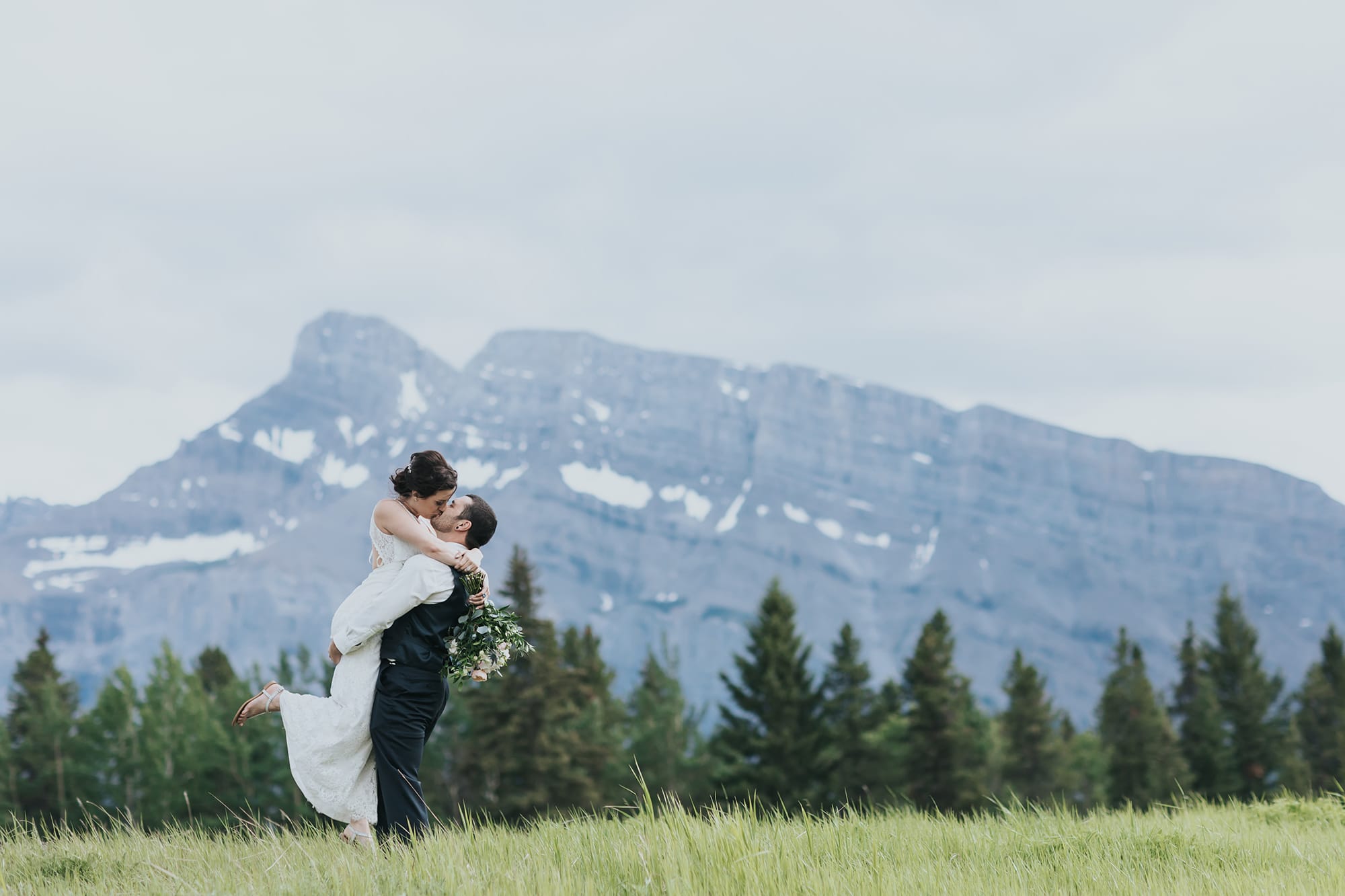 Banff elopement wedding packages mountain rundle Places to get married in banff
