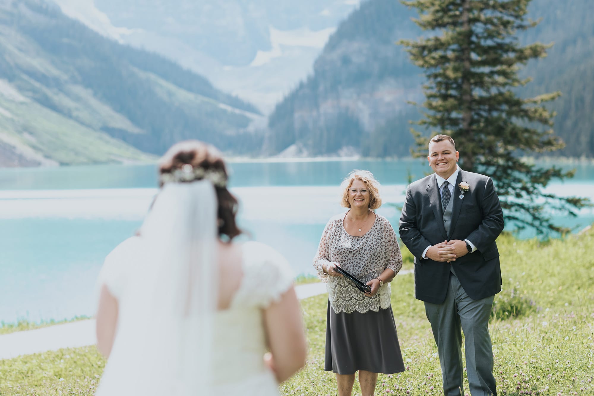 lake louise meadow wedding ceremony