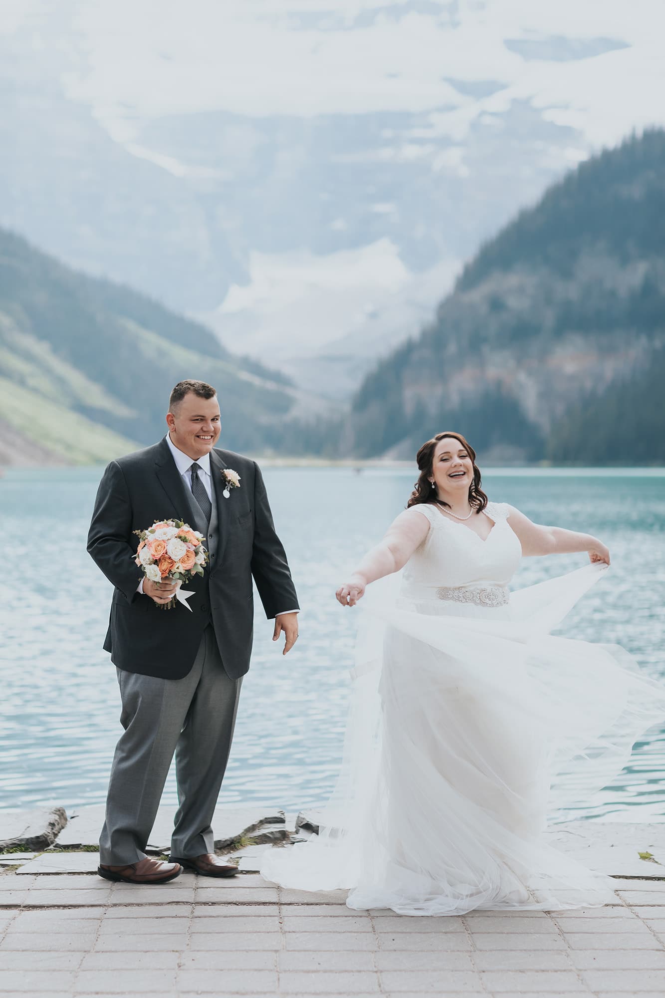 lake louise wedding photography bride groom portraits