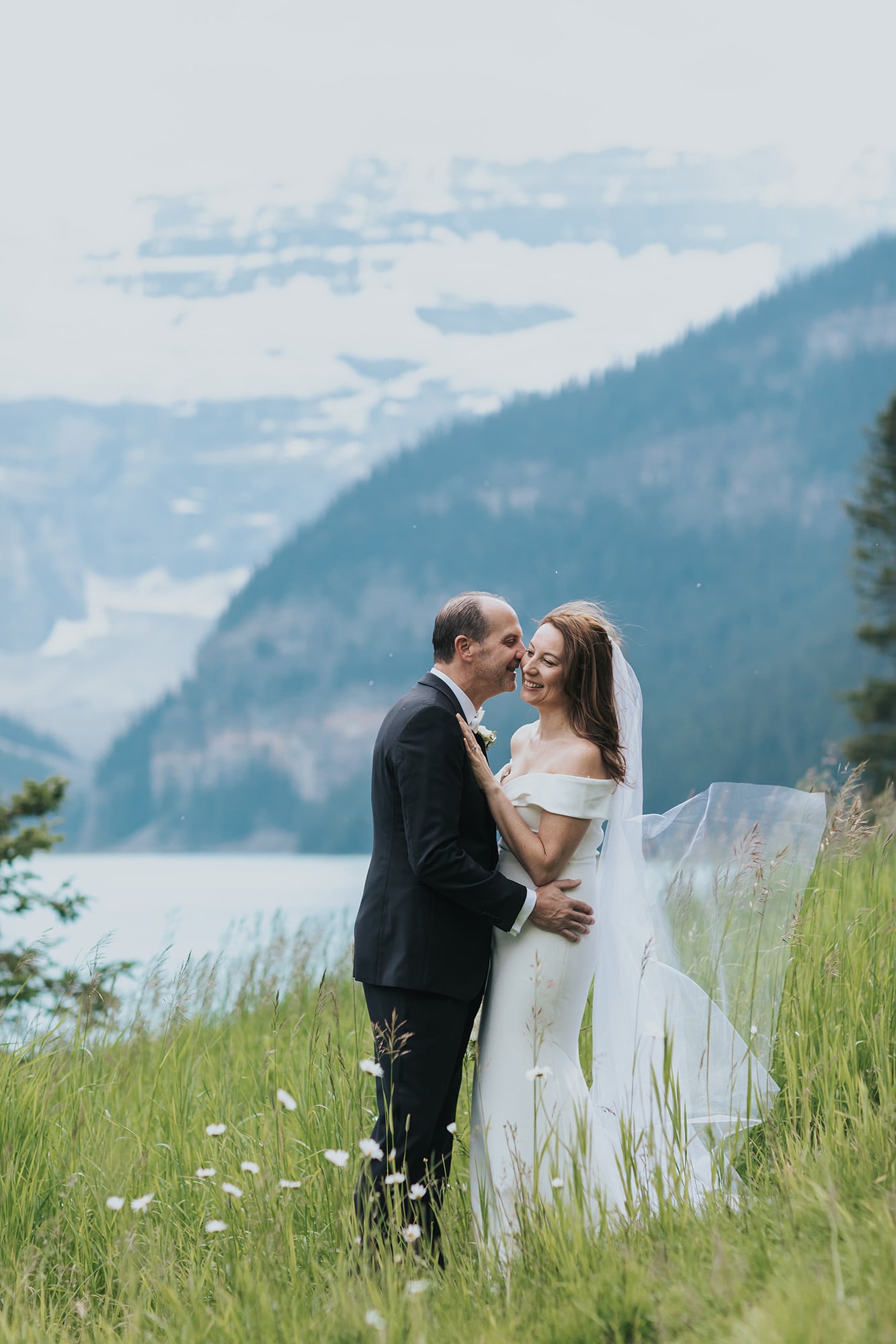 Elegant Fairmont Chateau Lake Louise wedding photographers