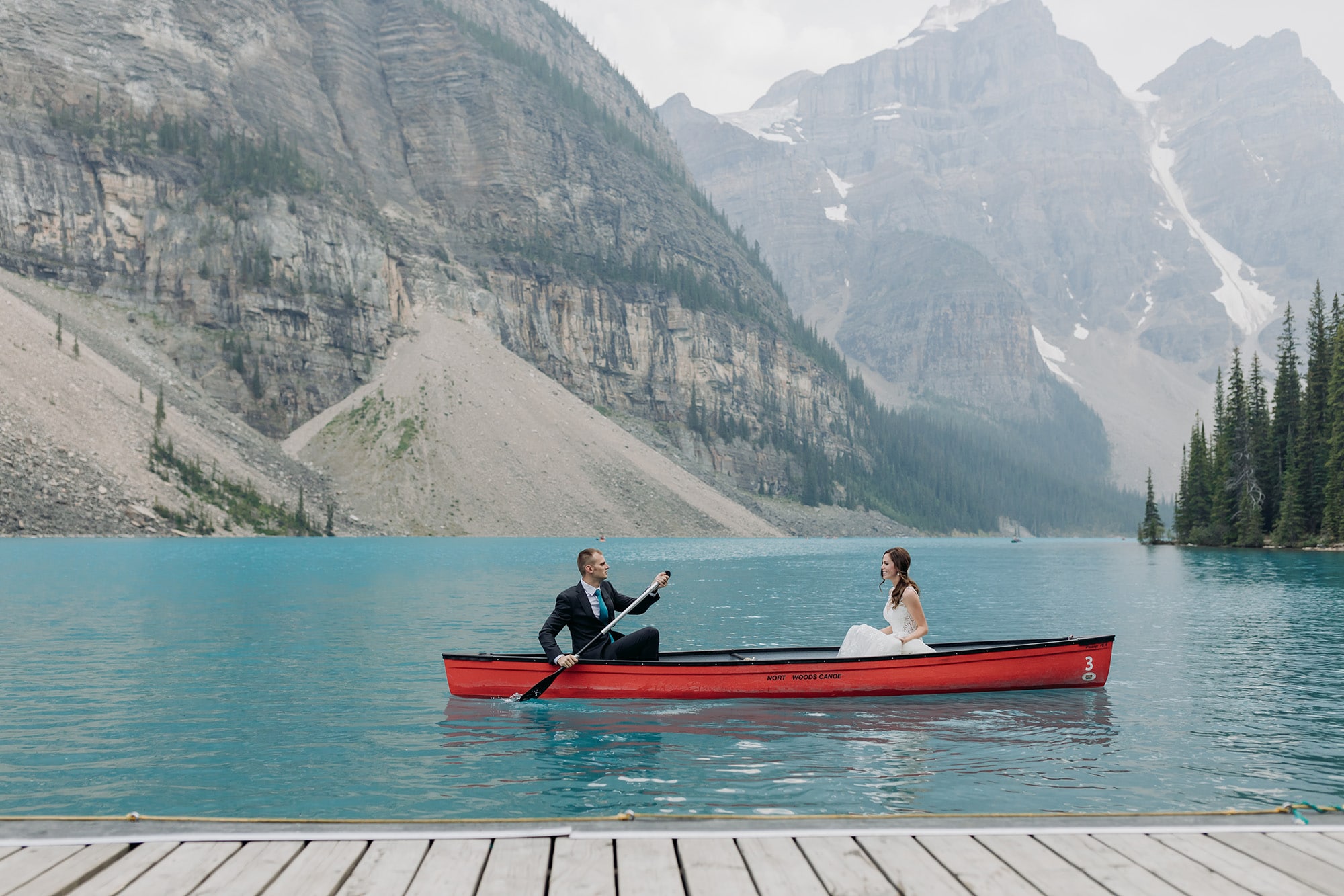 Moraine Lake Lodge wedding canoe photos