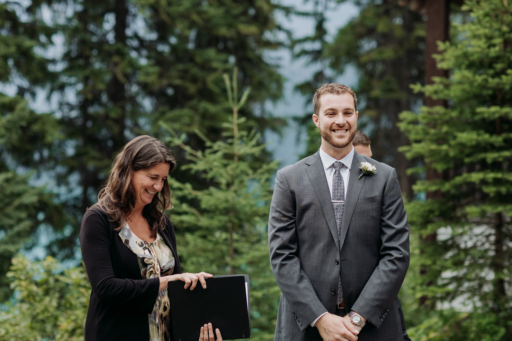 Emerald Lake Lodge Wedding Photos ceremony viewpoint