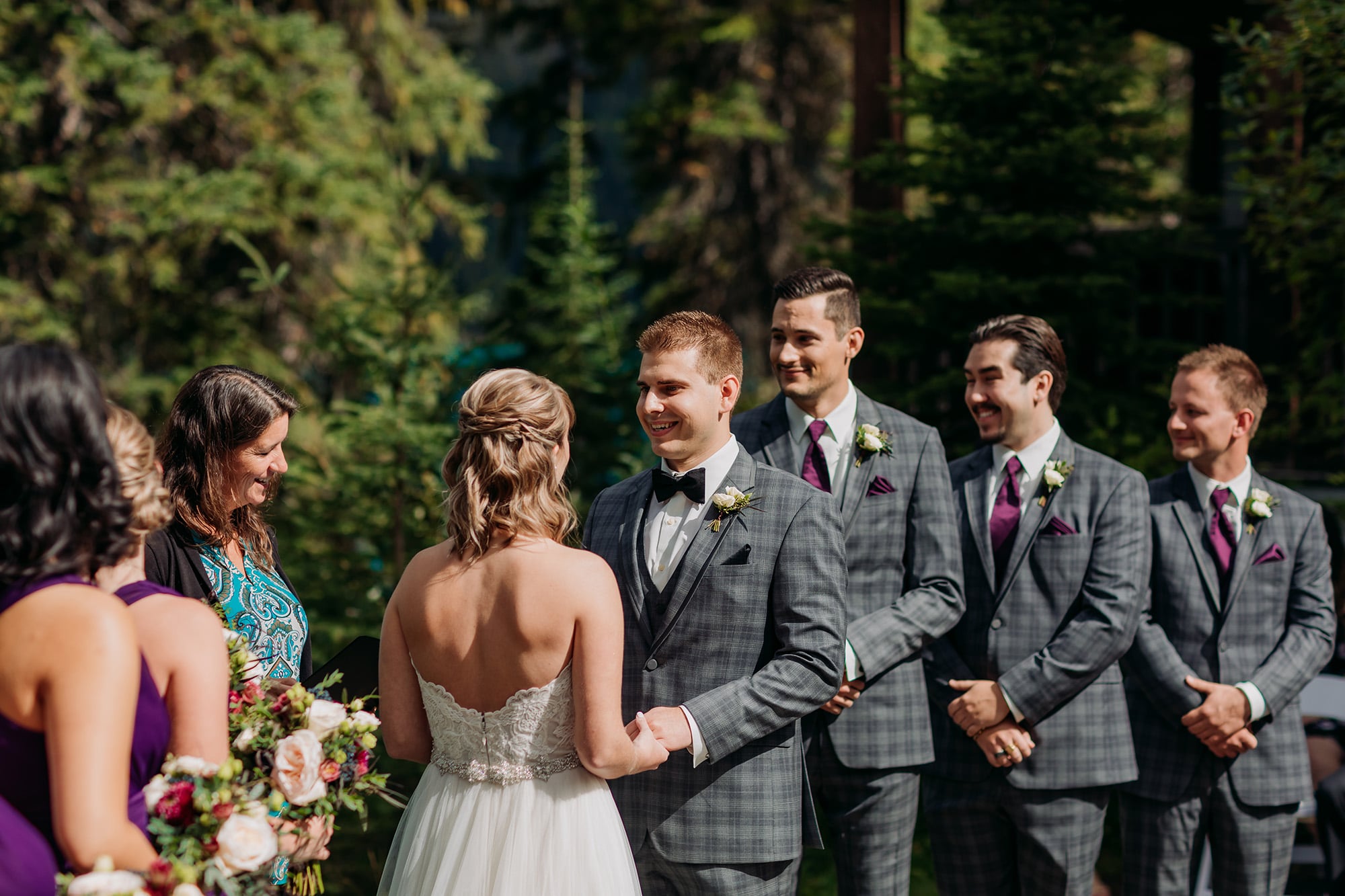 emerald lake autumn wedding outdoor ceremony at viewpoint