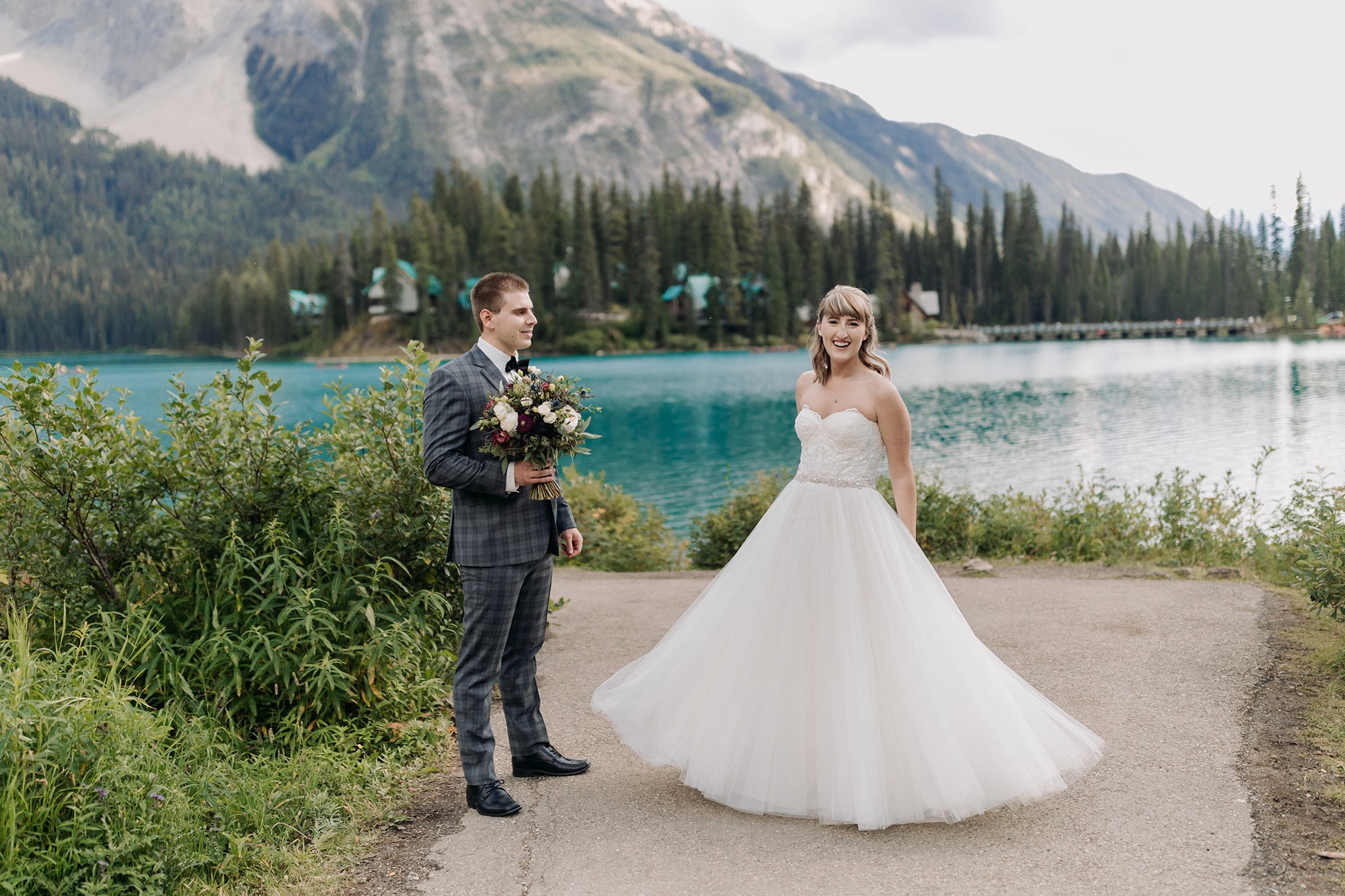 emerald lake autumn wedding bride groom couples photos twirling