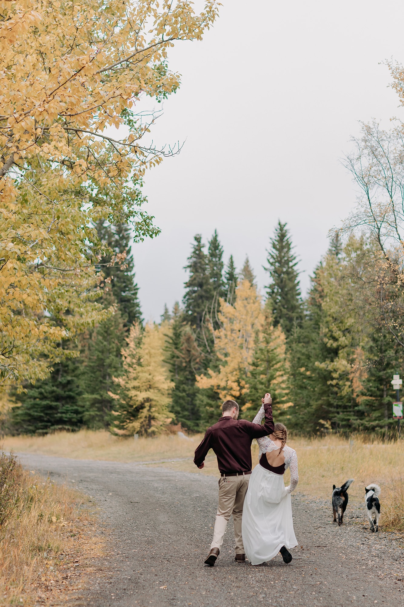 Canmore Elopement Planner photographer Bow river
