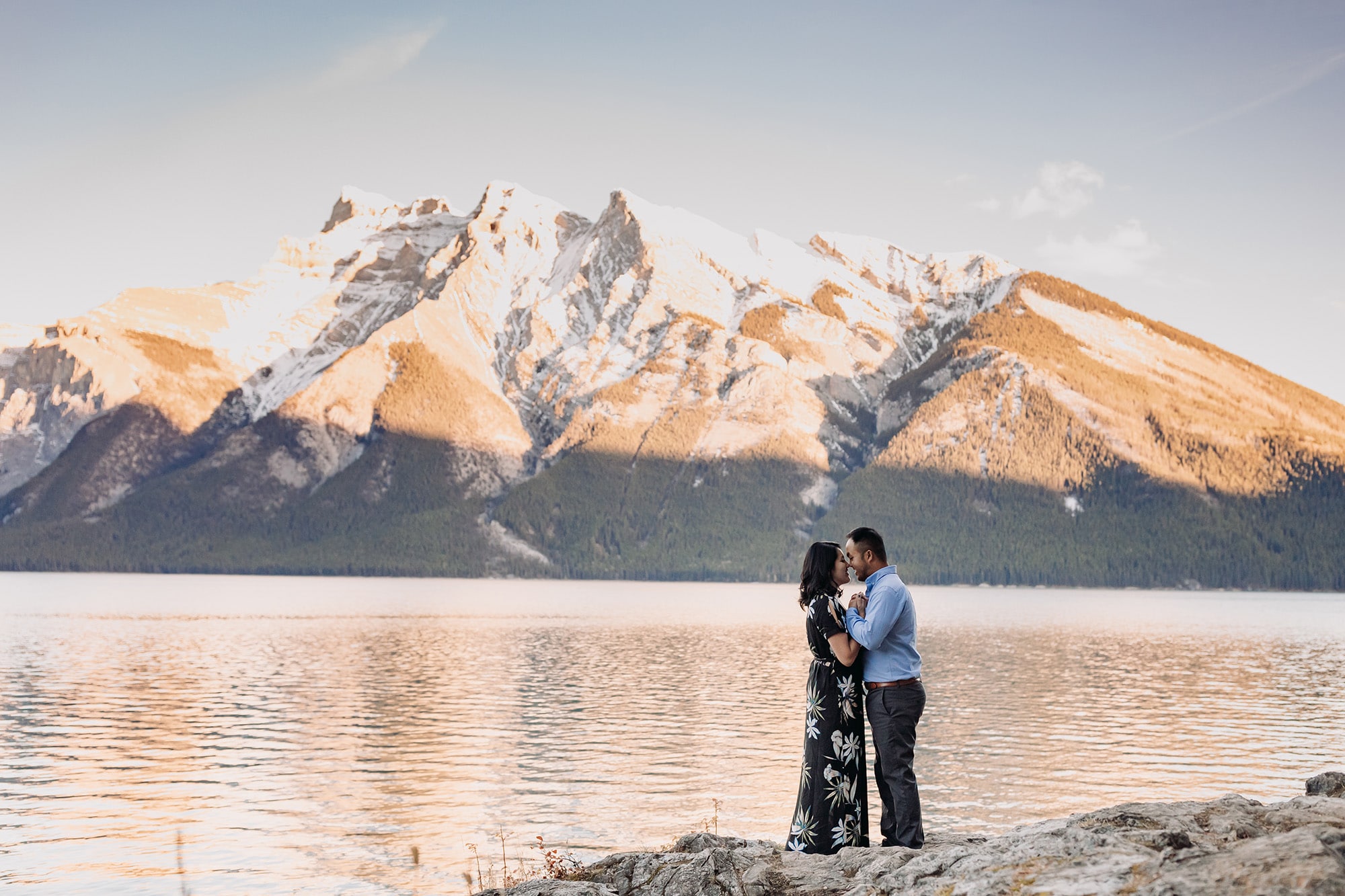 Lake Minnewanka Banff Engagement photographer