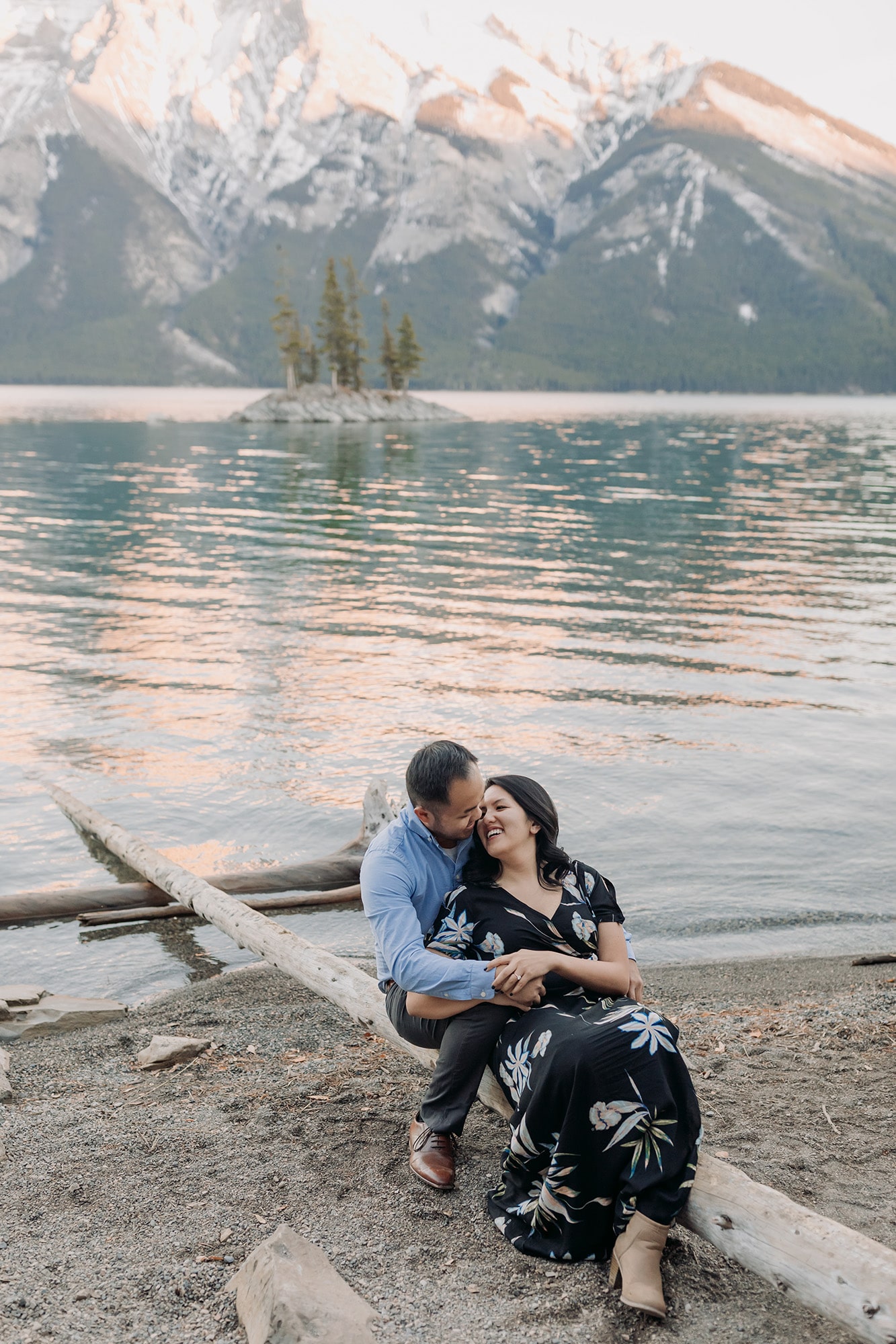 Lake Minnewanka Banff Engagement photographers