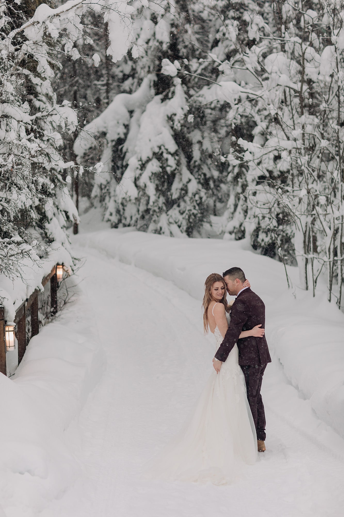 magical winter wonderland wedding portraits emerald lake lodge