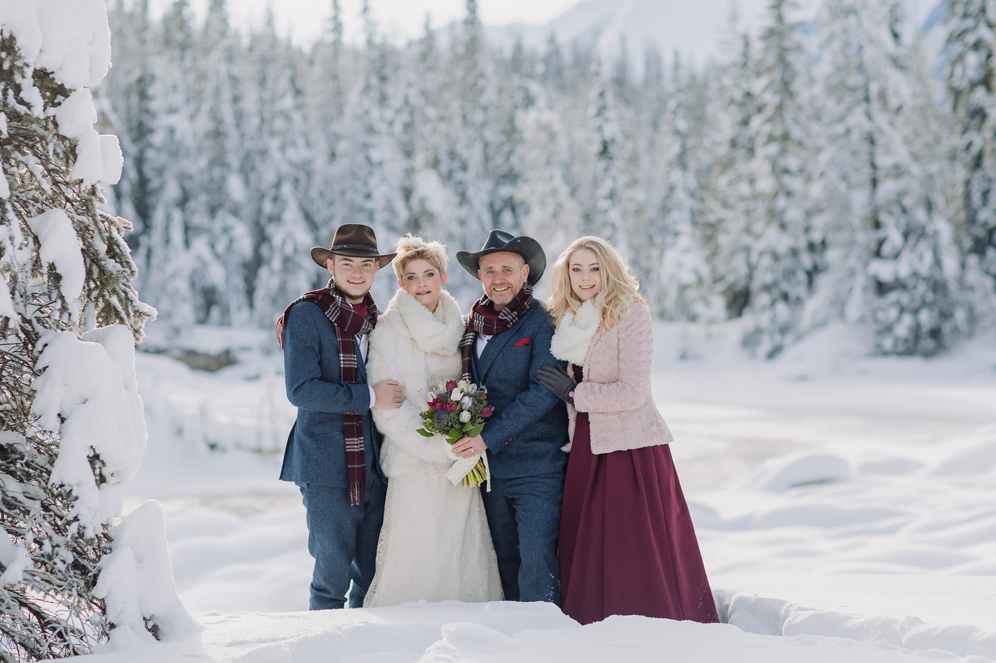 Emerald Lake Lodge Winter family elopement