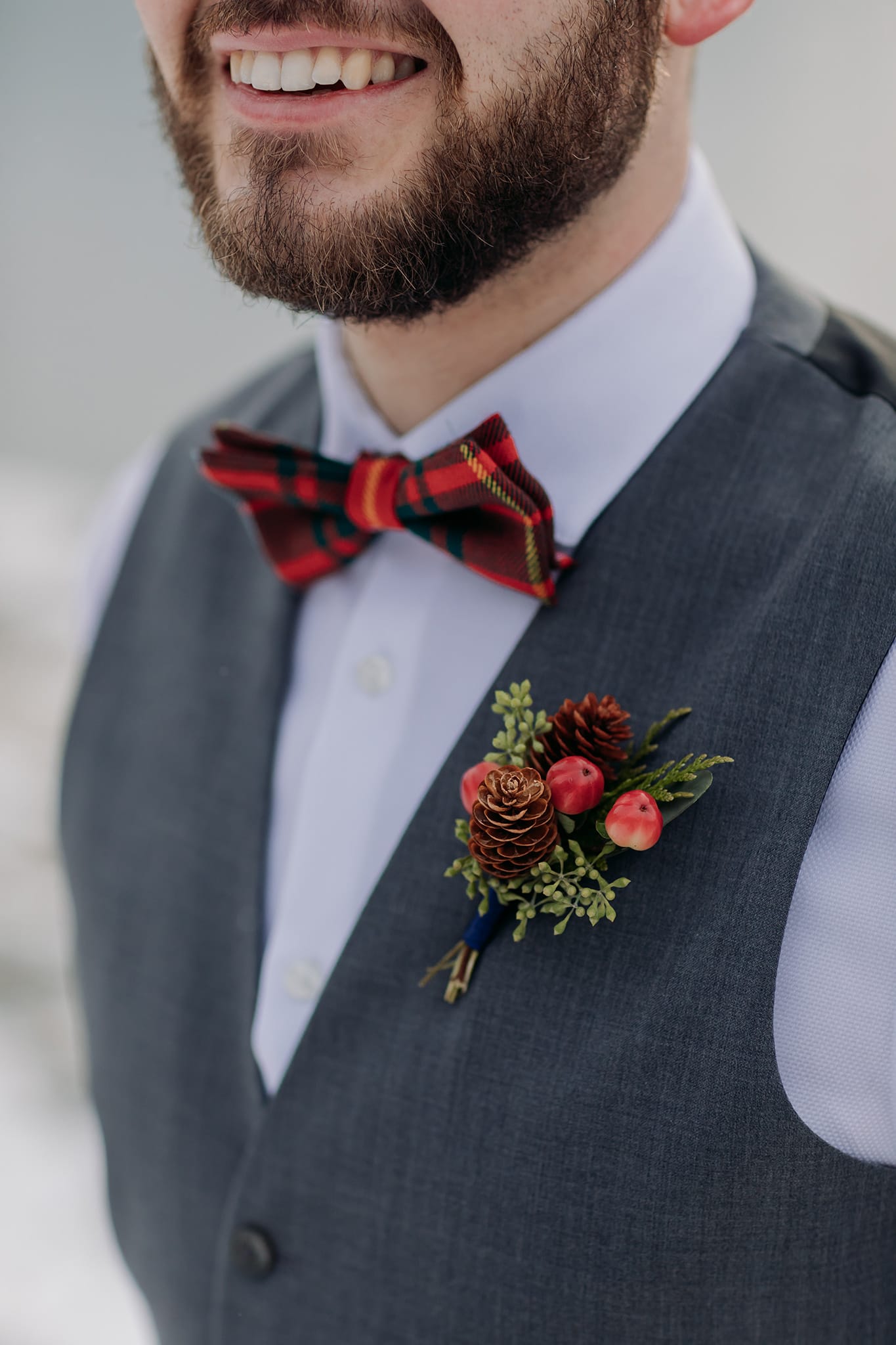 plaid bowtie groom boutonniere details
