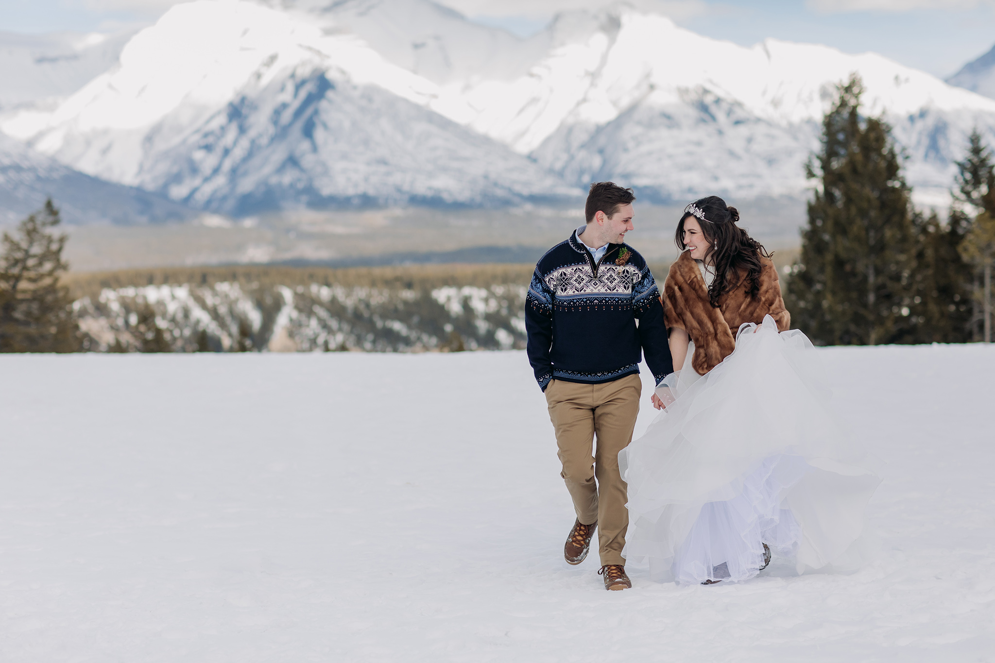 winter wedding portraits in Banff National Park photographed by ENV Photography