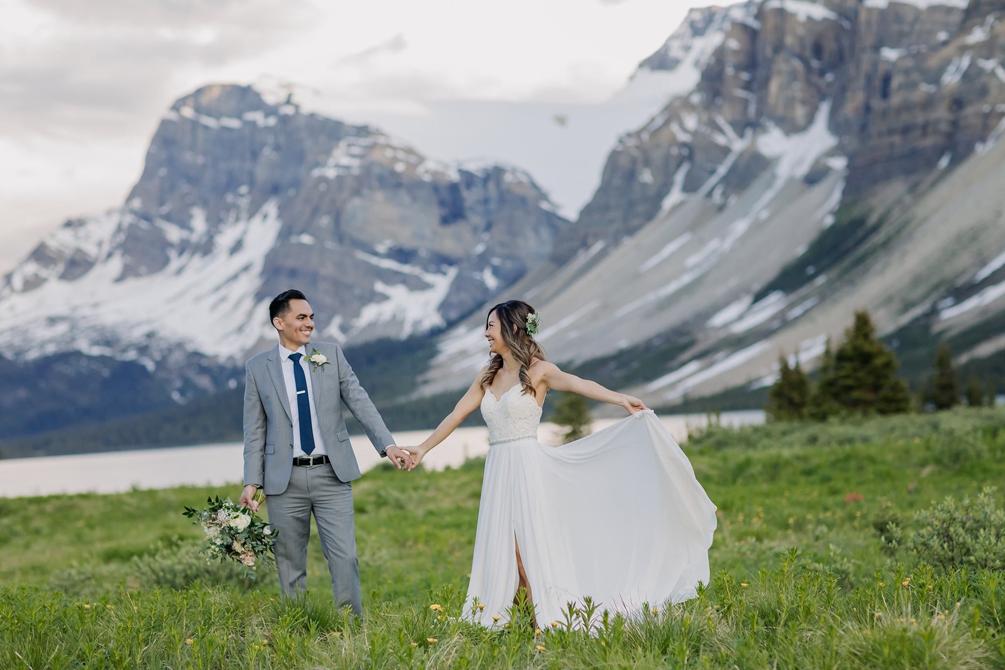 Icefields Parkway elopement bow lake mountain wedding portraits by Banff intimate wedding photographer ENV Photography