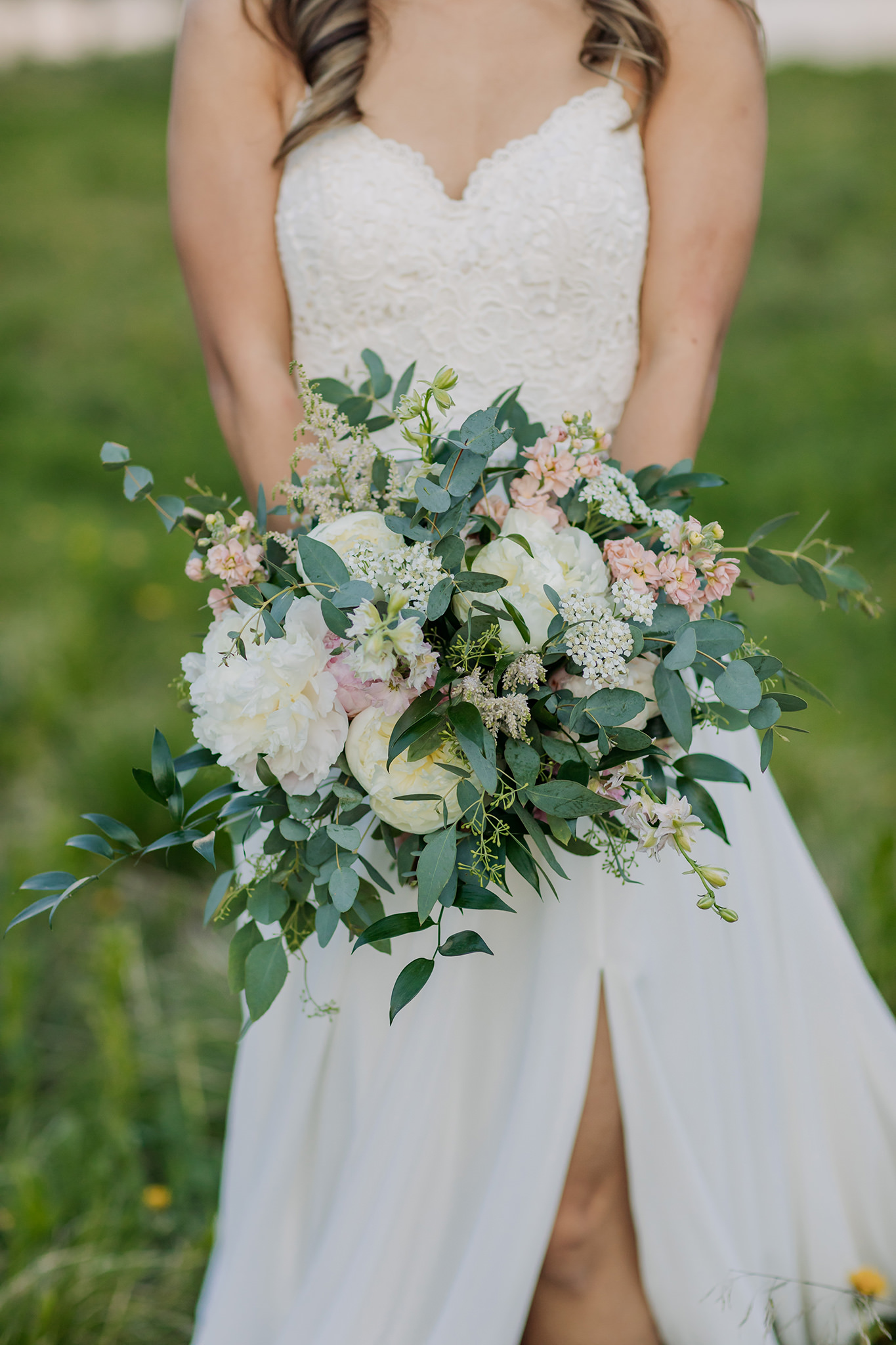 mountain wedding bouquet in blush, green & white