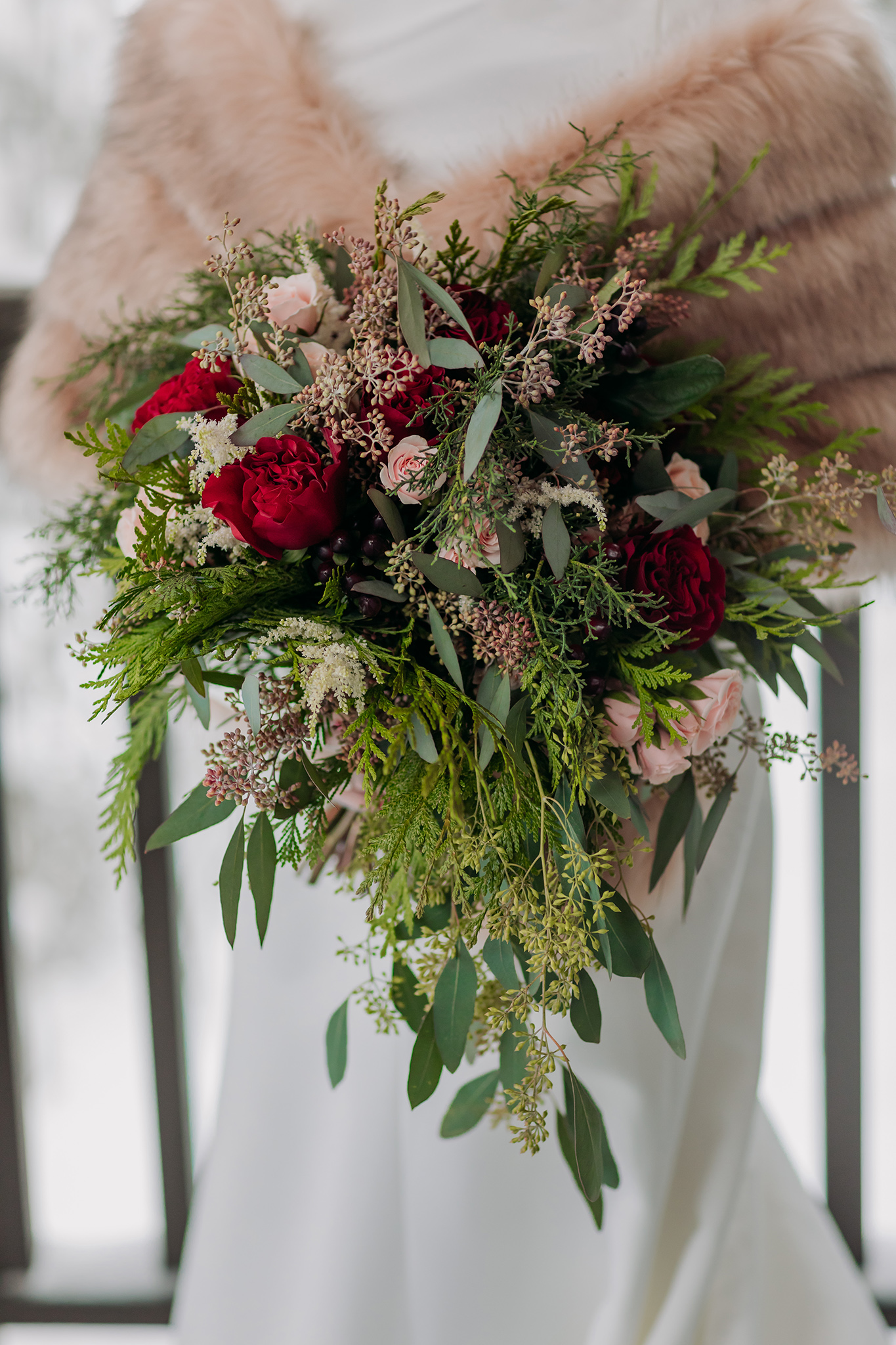 wild unstrucutred winter wedding bouquet