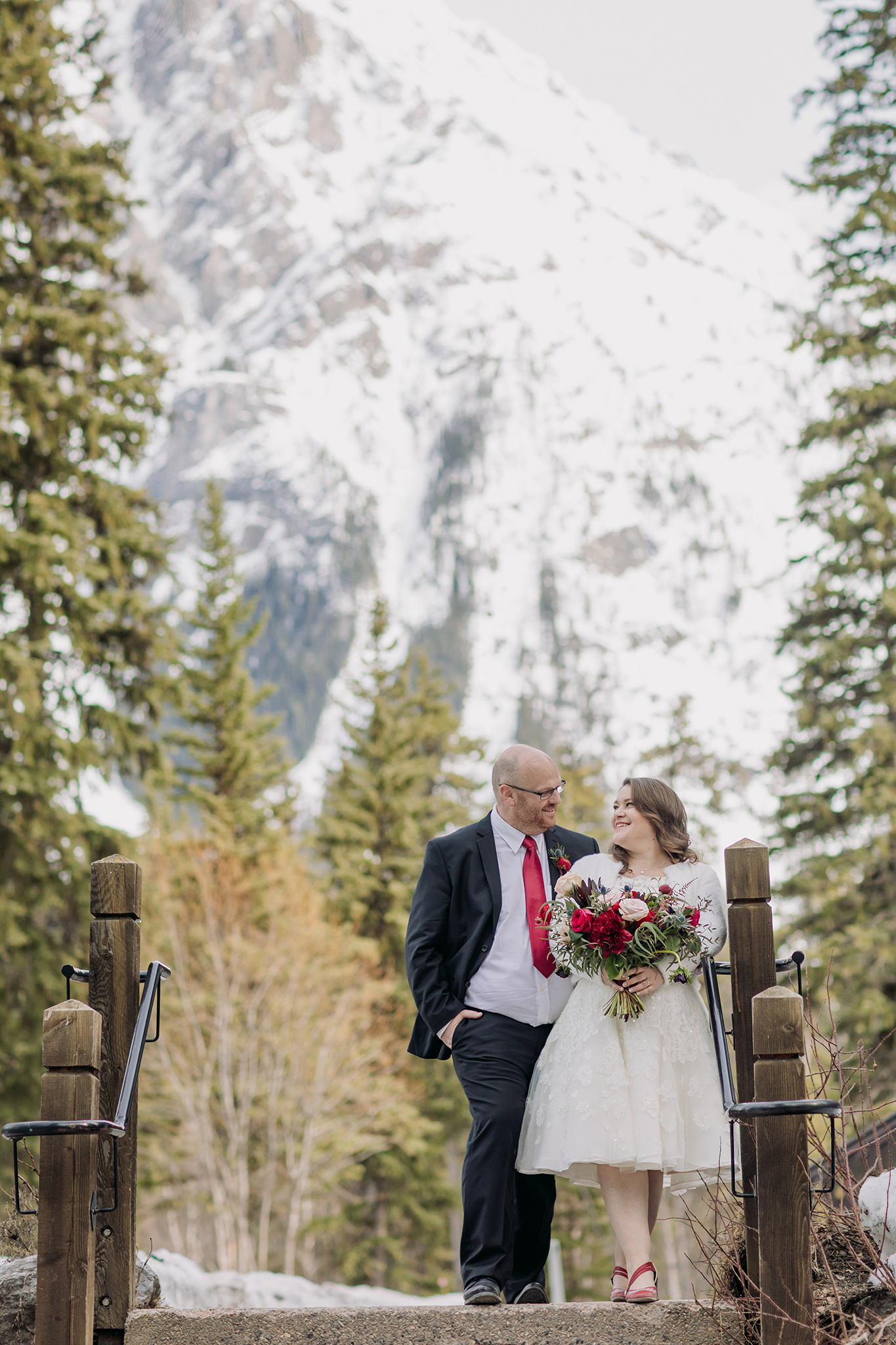 Spring mountain wedding photos at Emerald Lake Lodge intimate wedding. Bride & groom portraits photographed by local mountain intimate wedding & elopement Photographer ENV Photography