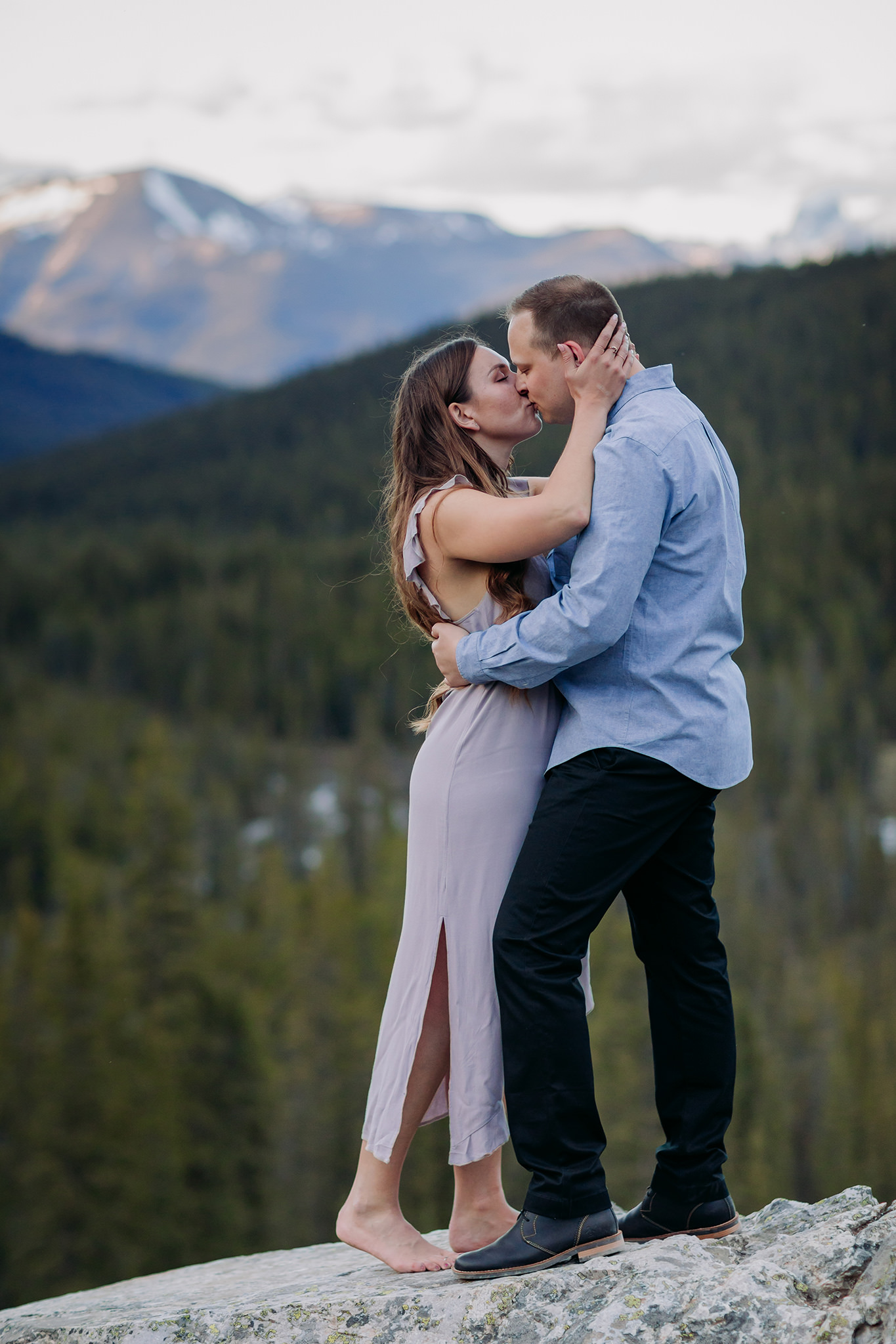 Moraine Lake summer engagement pictures in the mountains