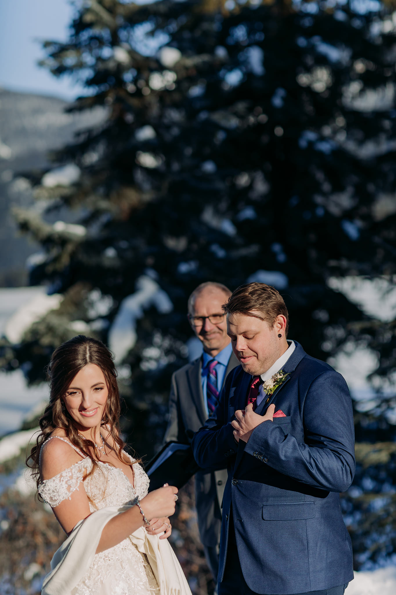 november wedding at Emerald Lake Lodge in the mountains