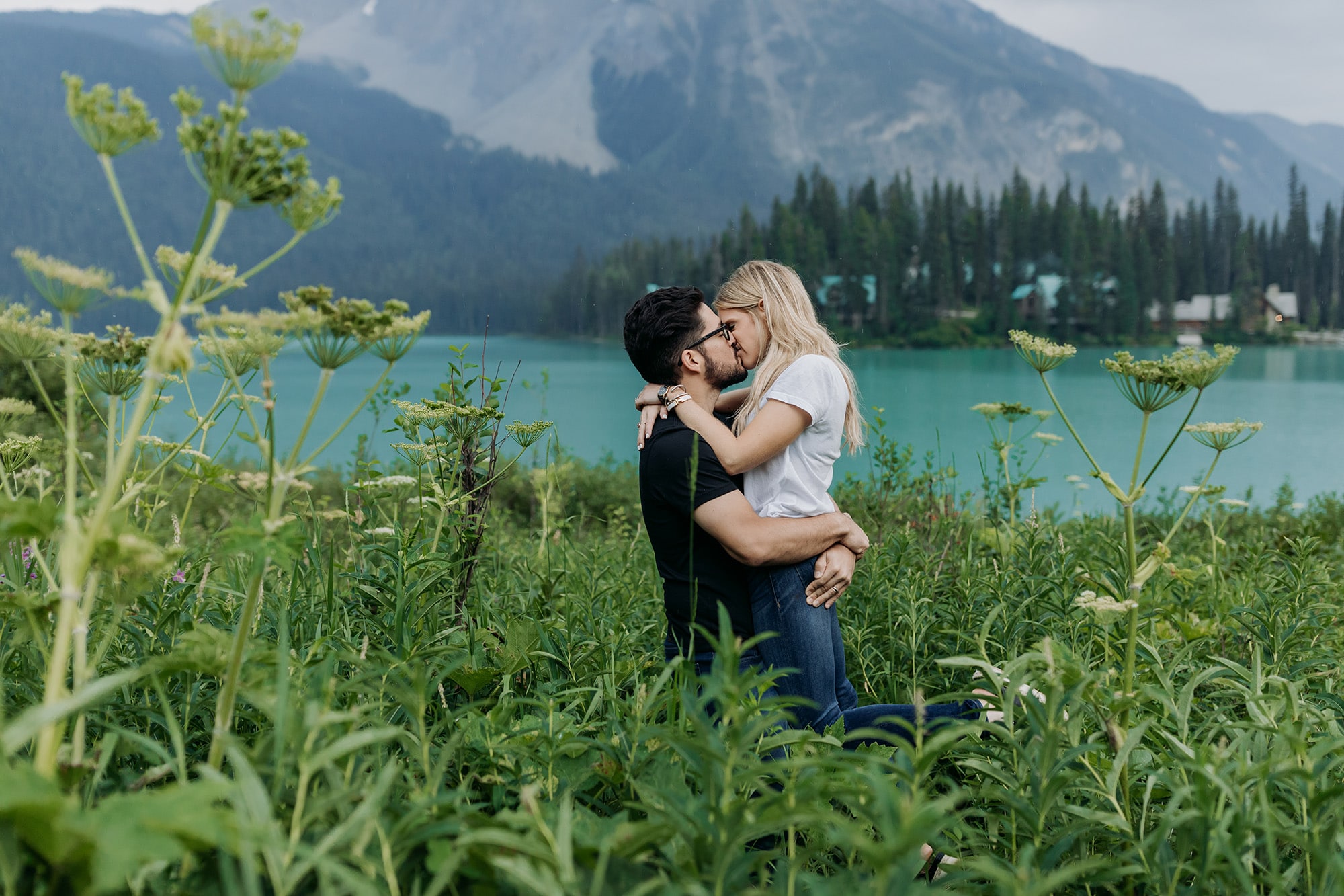 Emerald Lake Couples Photos