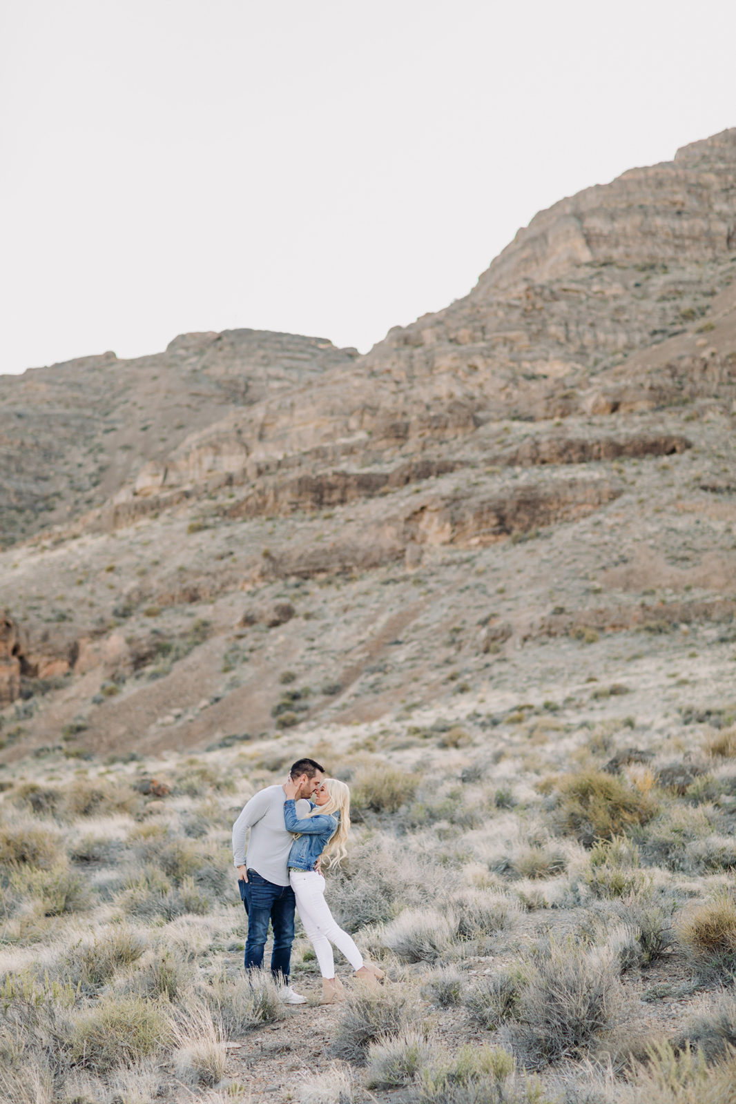 Nevada Desert Couples Session And Bonneville Salt Flats In Utah 7232