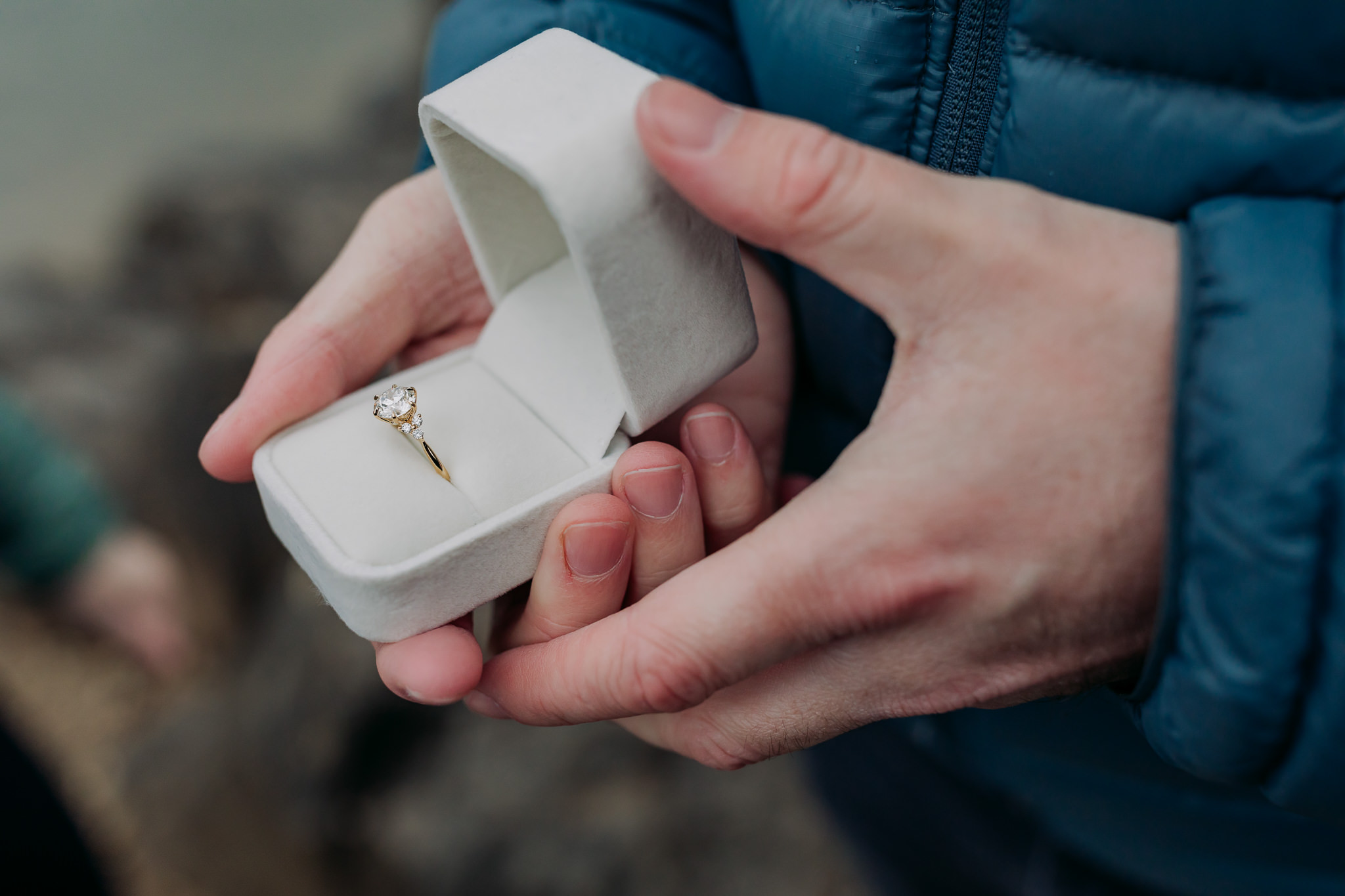 proposing in Banff national Park - Surprise Proposal Photographer & Proposal Guide