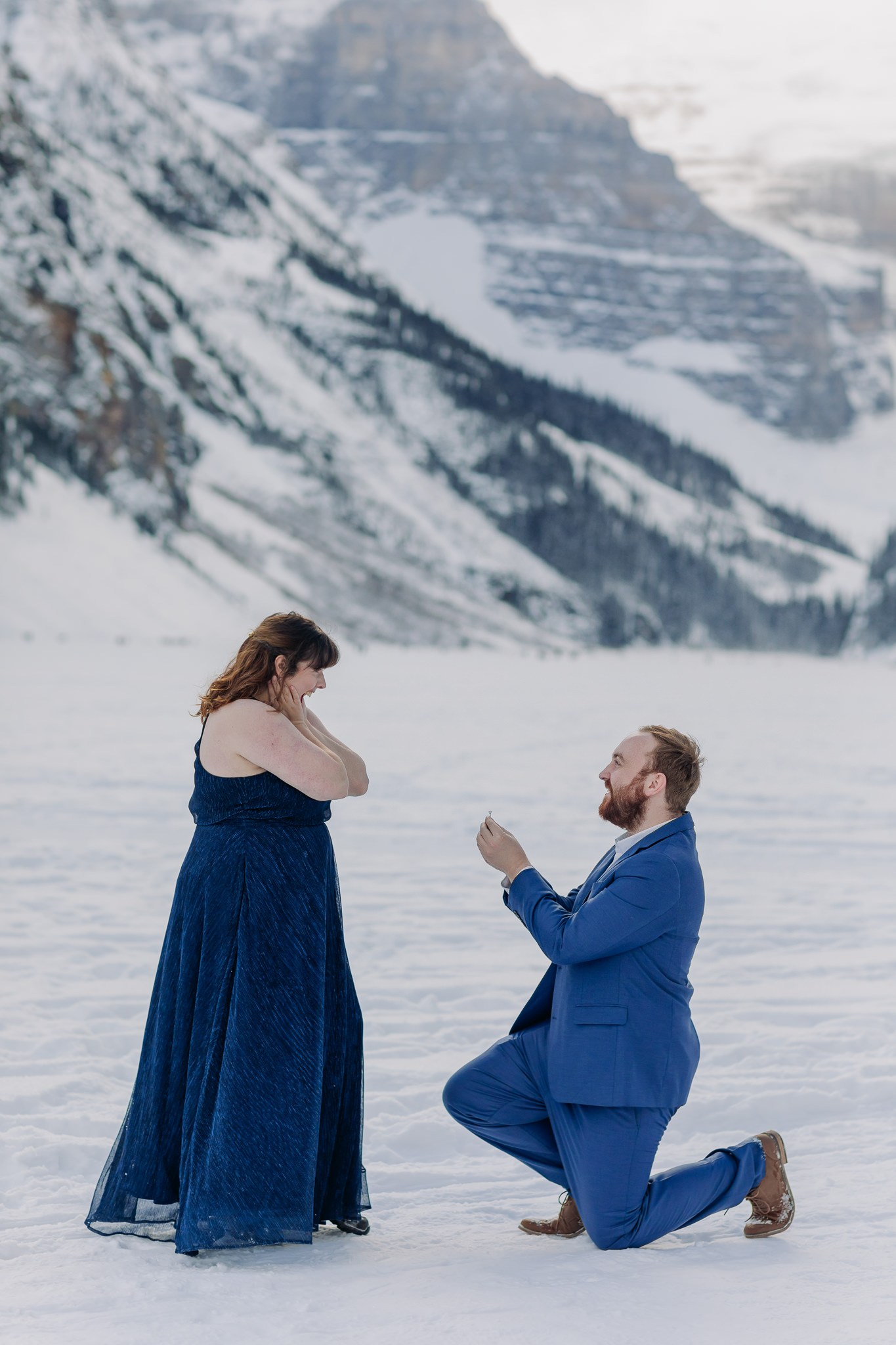 proposing in Banff national Park - Surprise Proposal Photographer & Proposal Guide