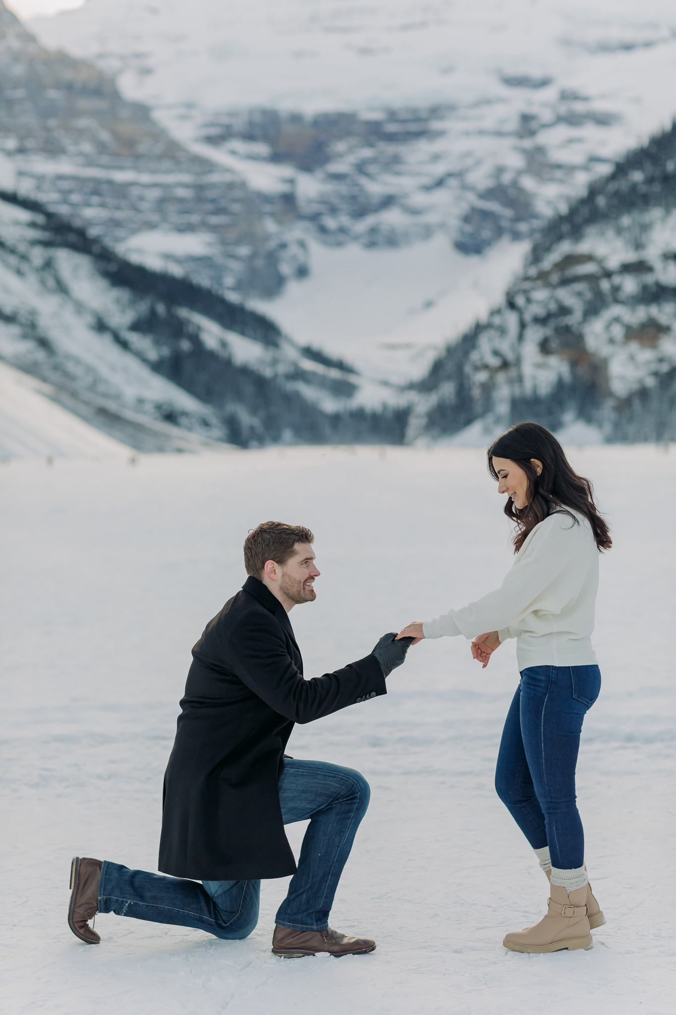 proposing in Banff national Park - Surprise Proposal Photographer & Proposal Guide